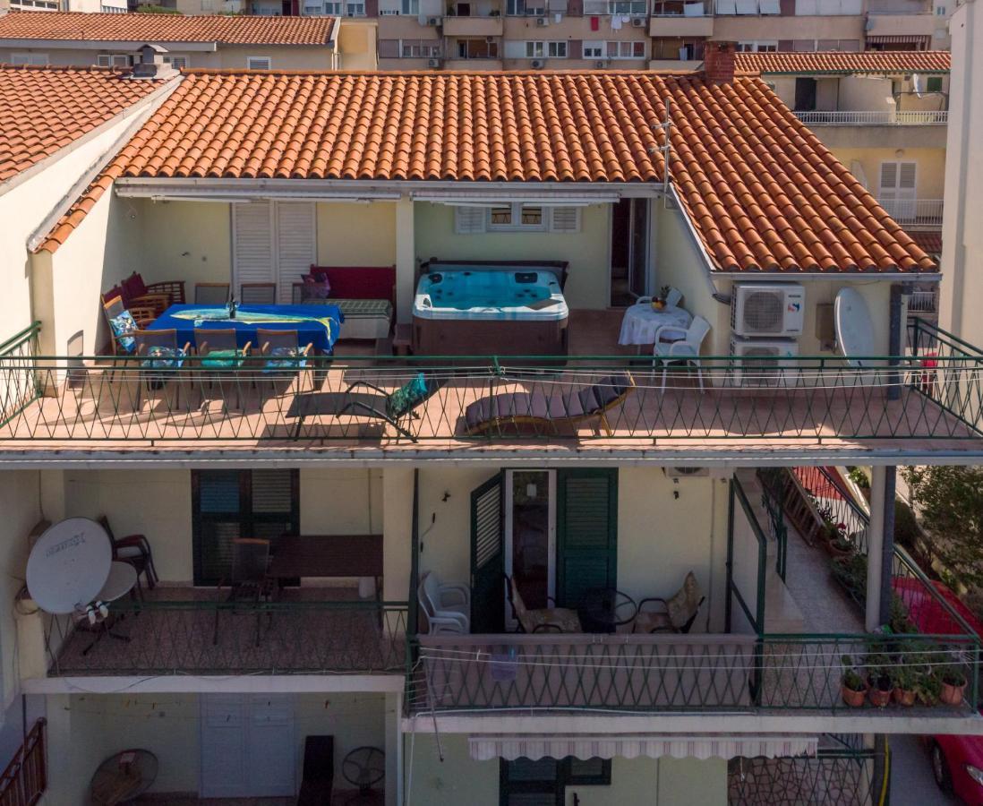 Apartments Ribarevic Makarska Exterior foto