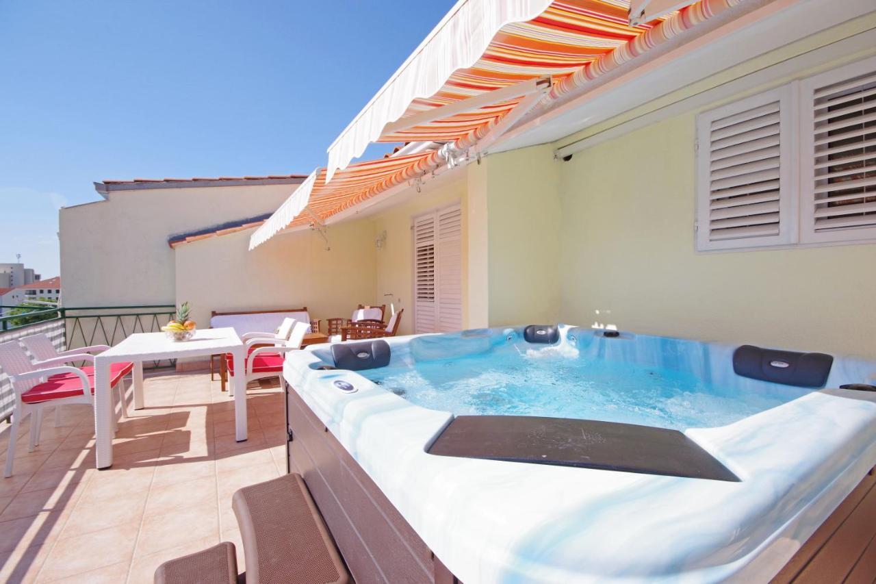 Apartments Ribarevic Makarska Exterior foto